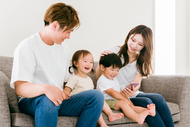 共働きだと、学校が終わる時間に家にいられない